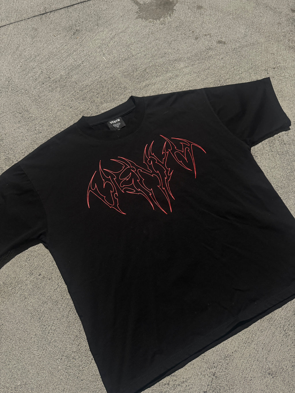 Webbed T-shirt (Blood Red)